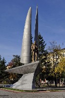 Памятник судостроителю Родиону Алексееву, изобретателю судна на воздушной подушке